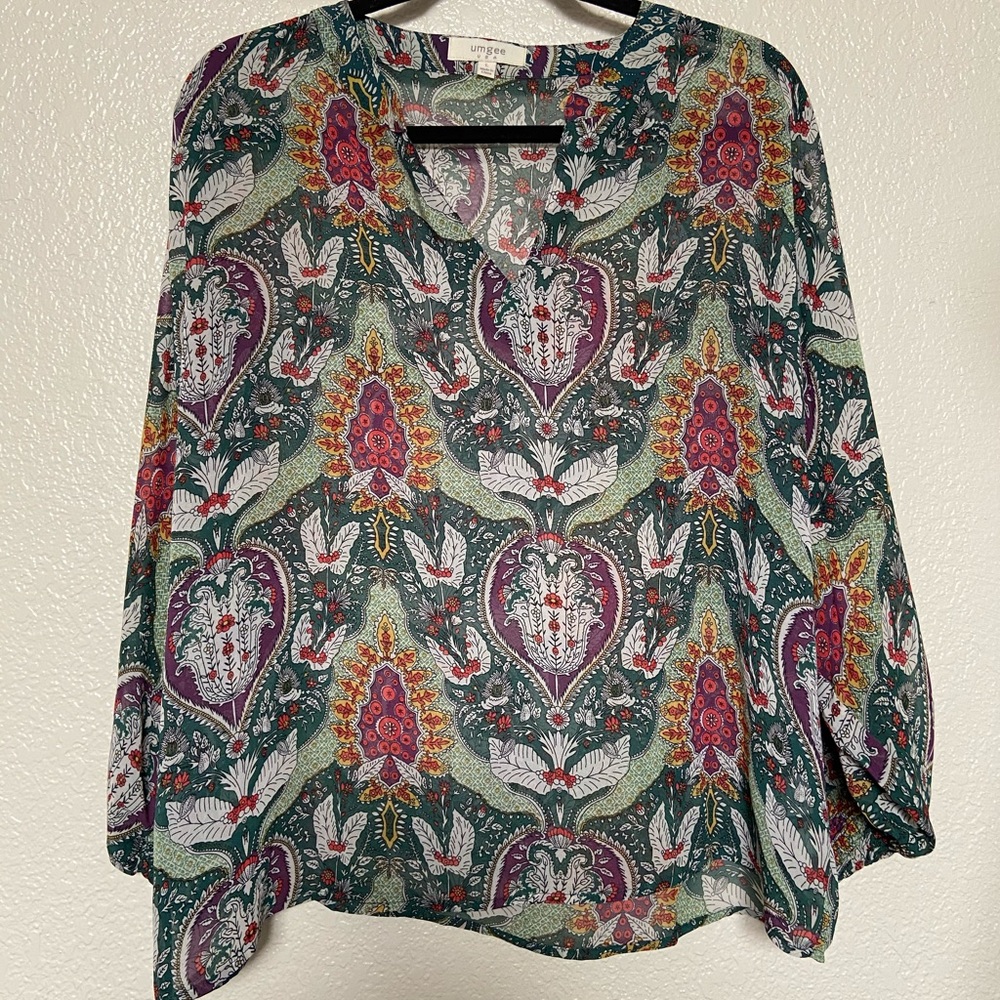 Umgee green print blouse